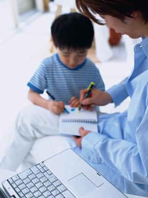 ディズニー名作モチーフの結婚指輪を